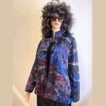 Vintage 100% Silk jeweltones embroidered retro japanese inspired kimono. Sz M